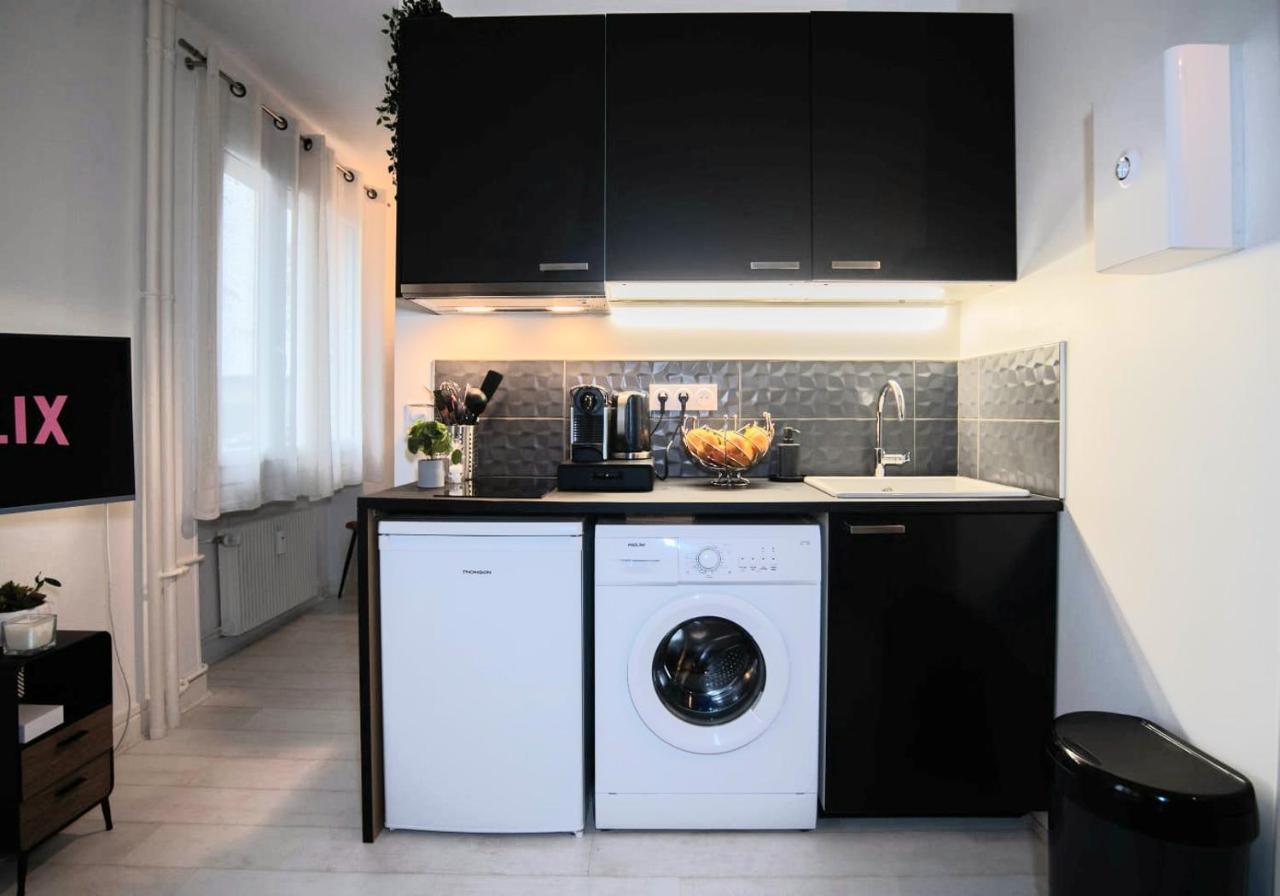 Studio Cosy Proche Lyon Part Dieu Apartment วีเลอร์บาน ภายนอก รูปภาพ