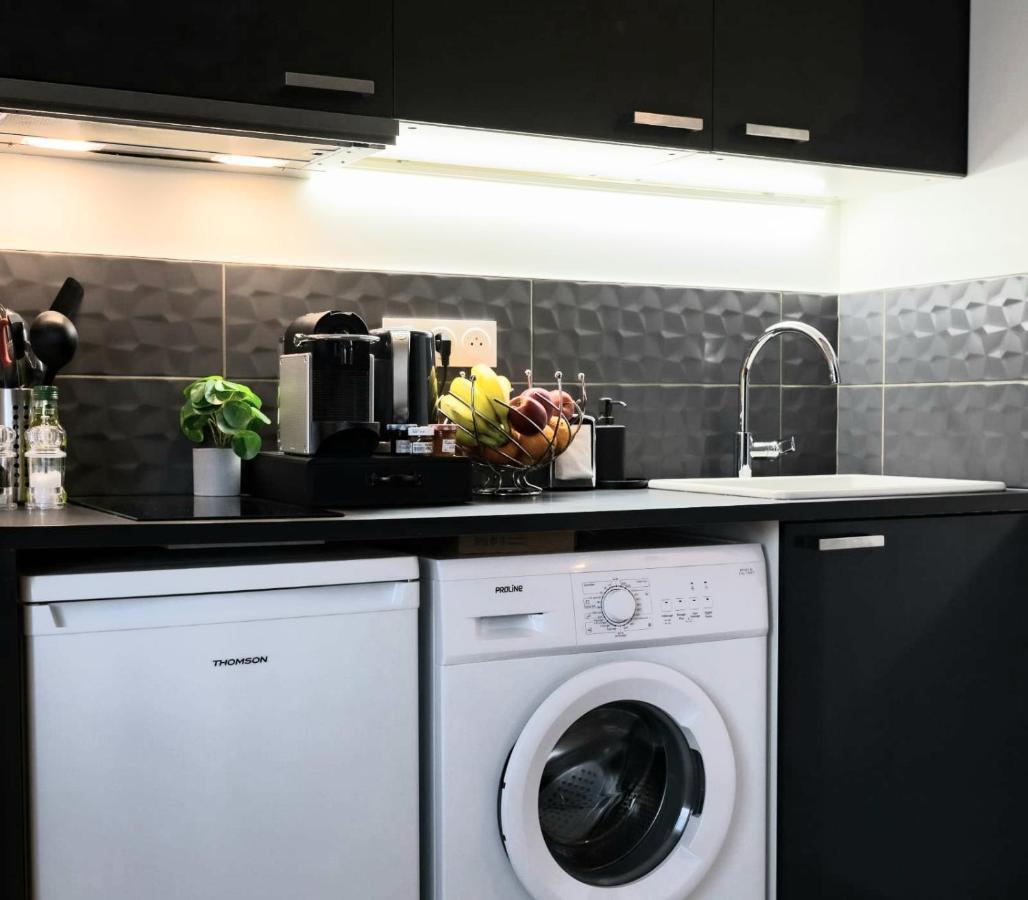 Studio Cosy Proche Lyon Part Dieu Apartment วีเลอร์บาน ภายนอก รูปภาพ