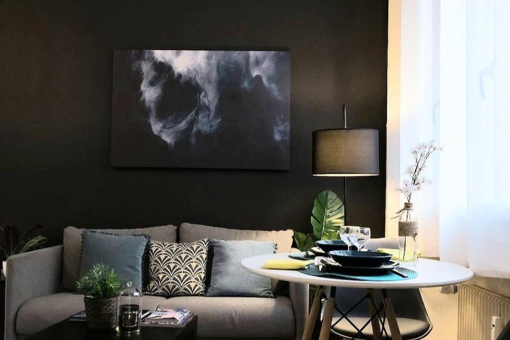 Studio Cosy Proche Lyon Part Dieu Apartment วีเลอร์บาน ภายนอก รูปภาพ