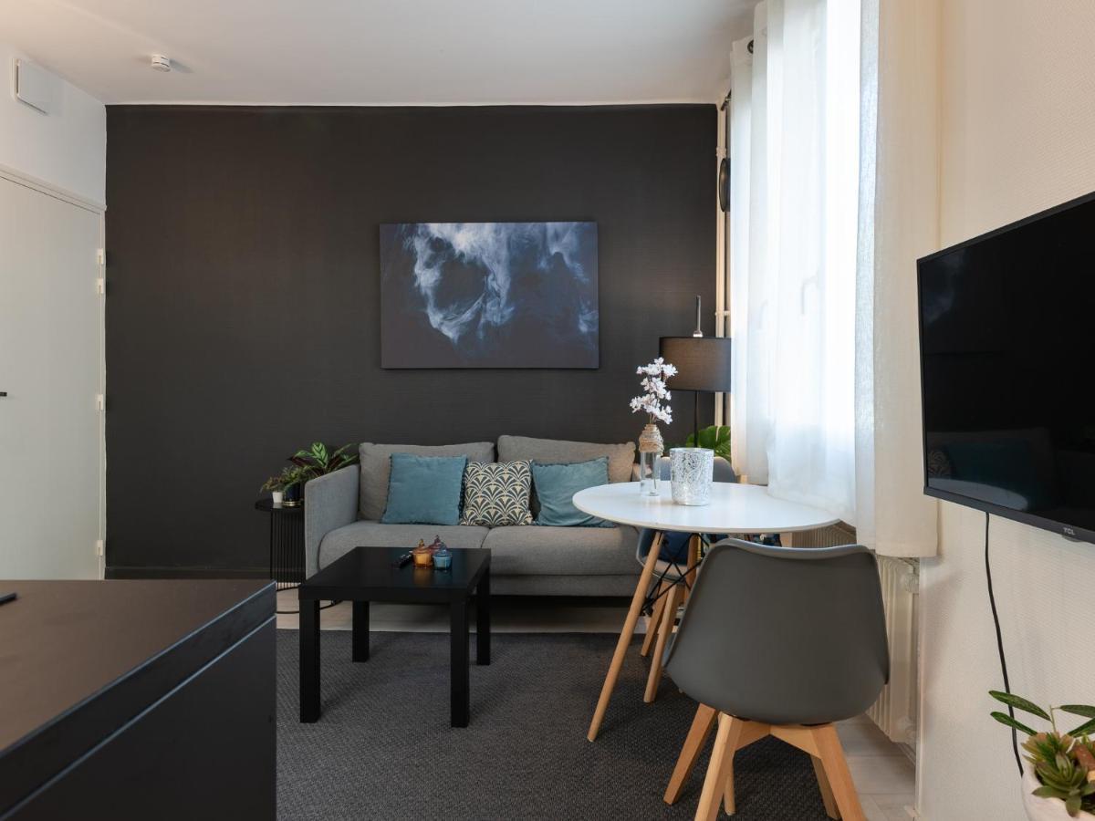Studio Cosy Proche Lyon Part Dieu Apartment วีเลอร์บาน ภายนอก รูปภาพ