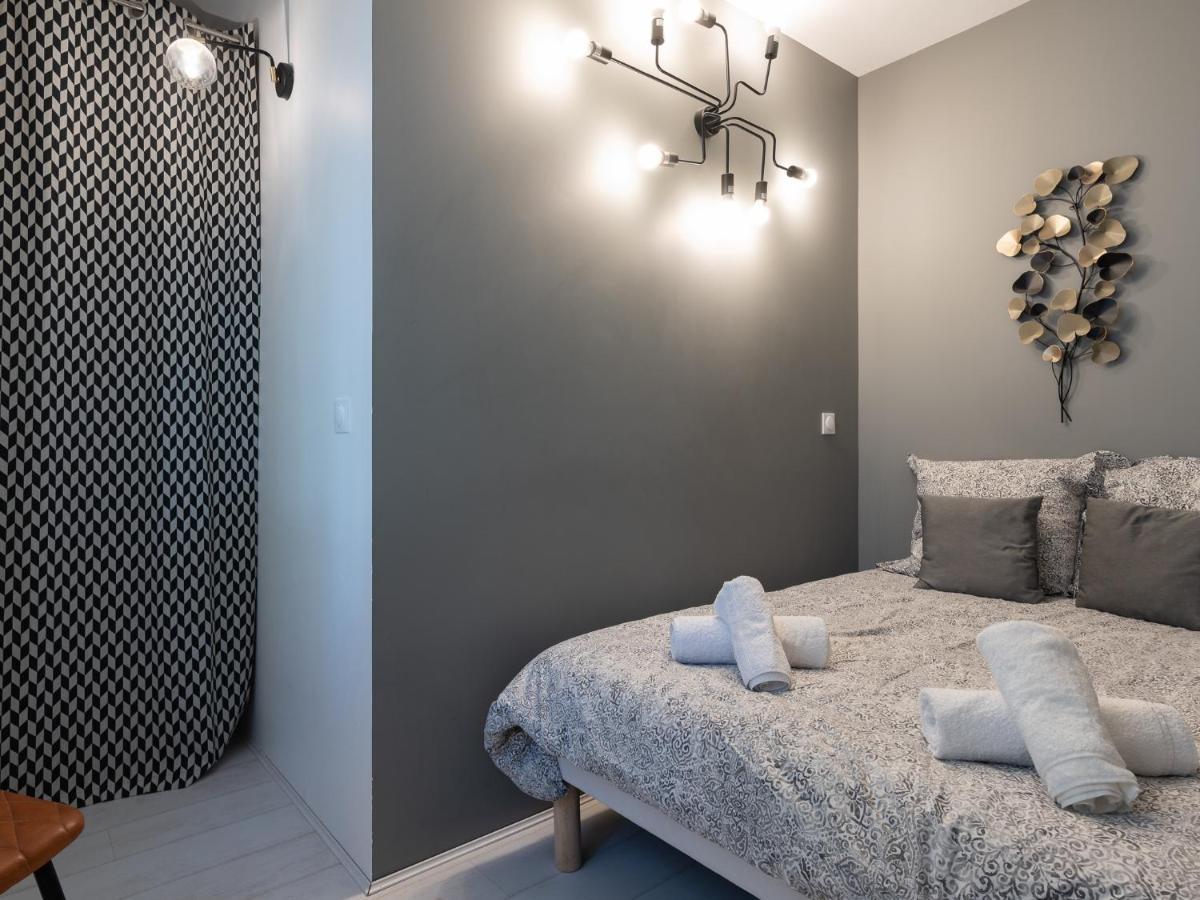 Studio Cosy Proche Lyon Part Dieu Apartment วีเลอร์บาน ภายนอก รูปภาพ