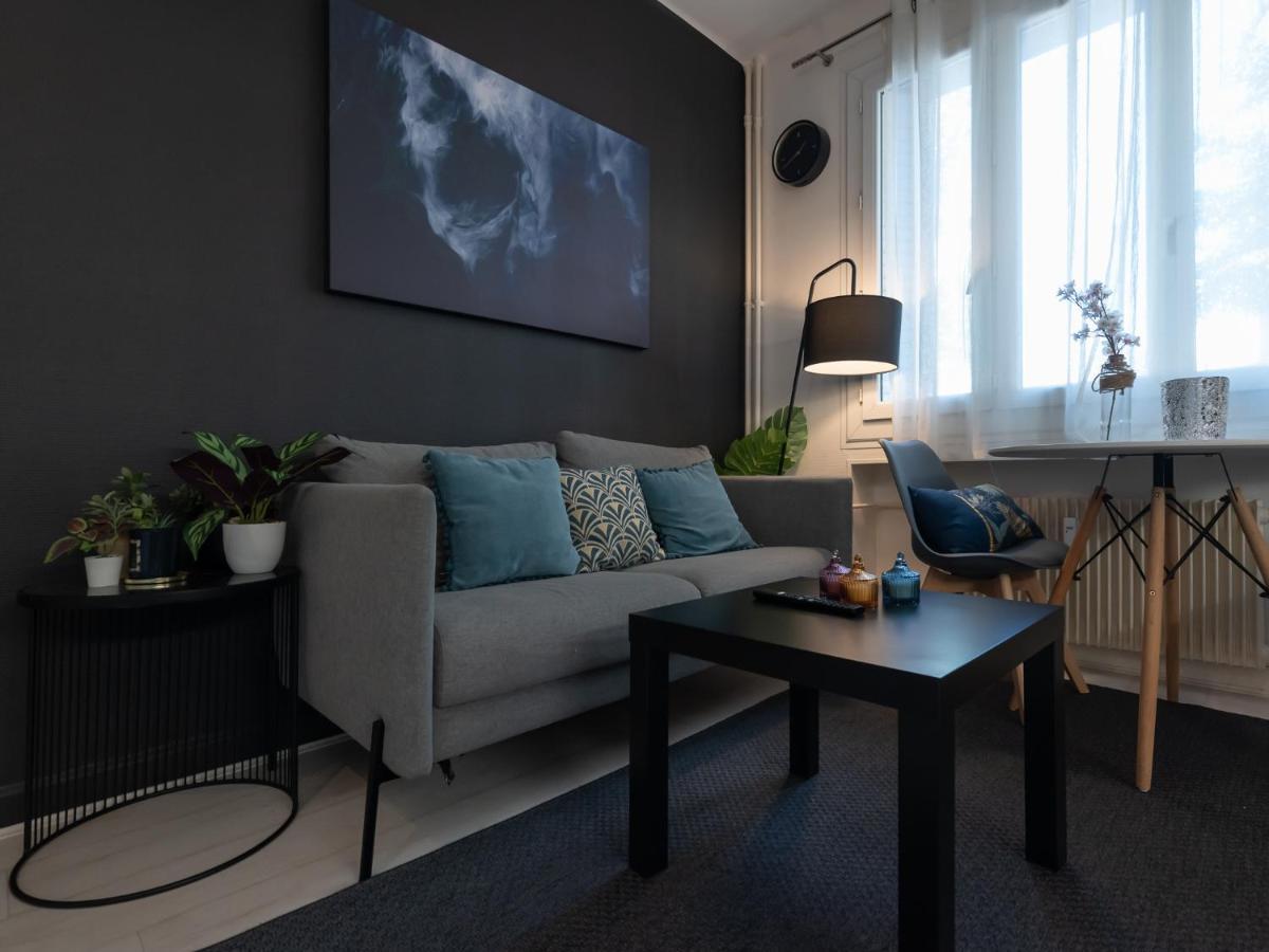 Studio Cosy Proche Lyon Part Dieu Apartment วีเลอร์บาน ภายนอก รูปภาพ